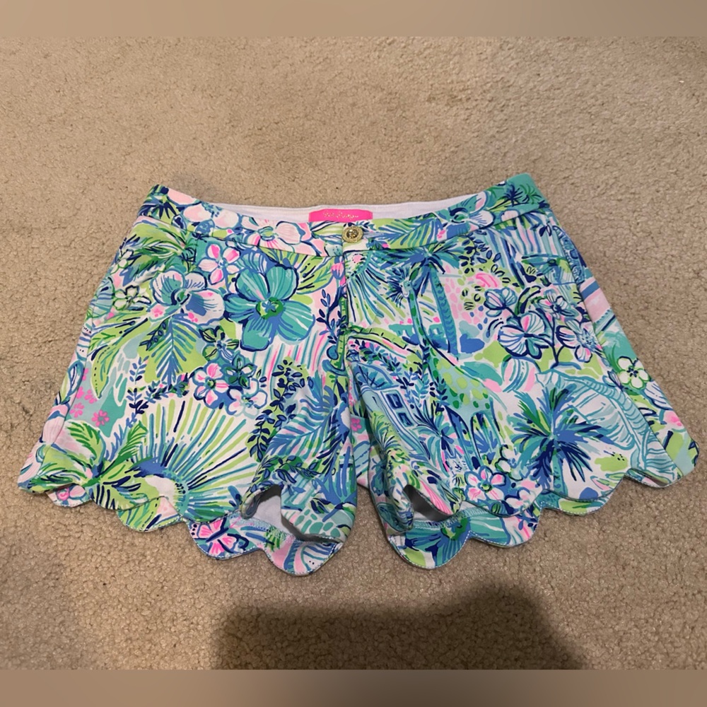 Lilly Pulitzer shorts size 2